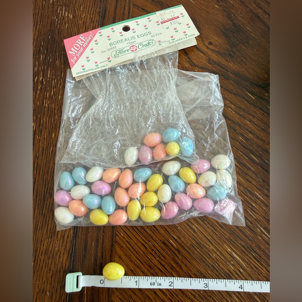 Lot of vintage crafting Easter eggs borealis, felt, plastic, spring colors - Picture 7 of 8